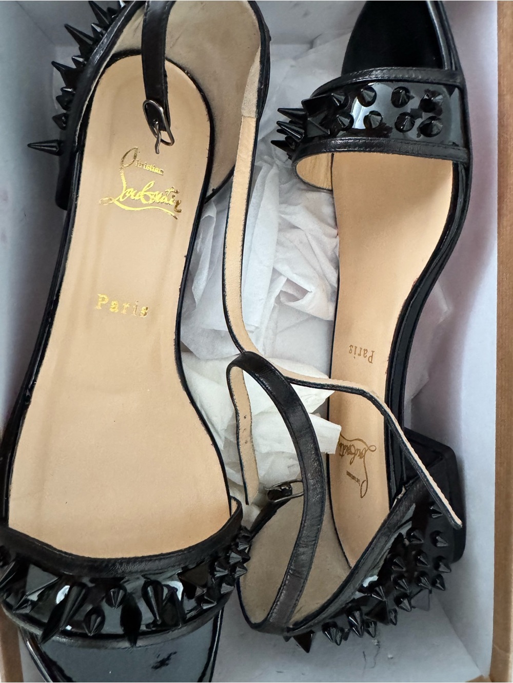 Christian Louboutin Red Patent Leather Square Heel Sandals with Black Straps - Picture 3 of 5